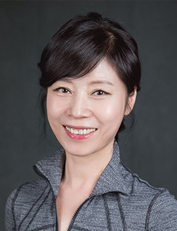 윤숙향 교수